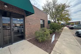 34 N Island Ave, Batavia, IL 60510 - Photo 1