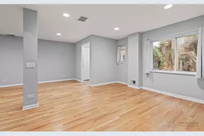 120 Chicago Avenue #A, Oak Park, IL 60302 - Photo 3