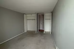 720 W Gordon Terrace, Chicago, IL 60613 - Photo 9