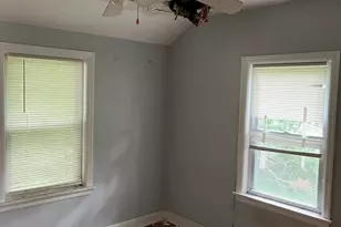 250 E 143rd St, Dolton, IL 60419 - Photo 7