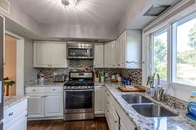 571 Nash Road, Crystal Lake, IL 60014 - Photo 13