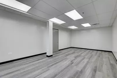 9825 W Roosevelt Road #110, Westchester, IL 60154 - Photo 15