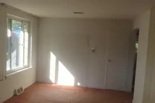 11438 S Maplewood Ave, Chicago, IL 60655 - Photo 5