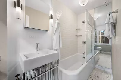 1242 N Lake Shore Drive #4N, Chicago, IL 60610 - Photo 23