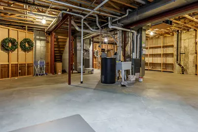 1637 Coachman Drive, Rockford, IL 61107 - Photo 85