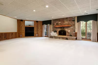 1637 Coachman Drive, Rockford, IL 61107 - Photo 69