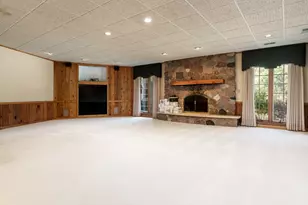 1637 Coachman Dr, Rockford, IL 61107 - Photo 69