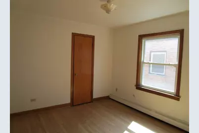 942 Bellwood Avenue, Bellwood, IL 60104 - Photo 23