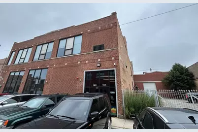 1621 W Carroll Avenue, Chicago, IL 60607 - Photo 1
