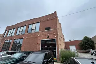 1621 W Carroll Ave, Chicago, IL 60607 - Photo 1