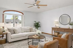 1372 Armour Rd, Bourbonnais, IL 60914 - Photo 5