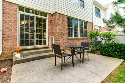 1834 Torrey Parkway, Libertyville, IL 60048 - Photo 33