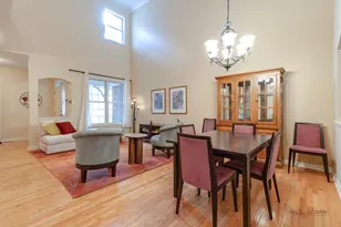 1834 Torrey Pkwy, Libertyville, IL 60048 - Photo 9