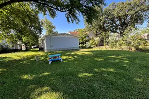 808 E Hickory St, Streator, IL 61364 - Photo 23