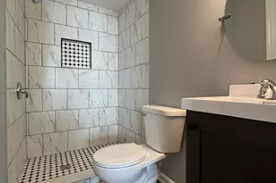 808 E Hickory St, Streator, IL 61364 - Photo 15