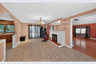 11S100 Carpenter Street, Lemont, IL 60439 - Photo 5