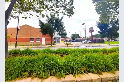 10526 S Halsted Street, Chicago, IL 60628 - Photo 7