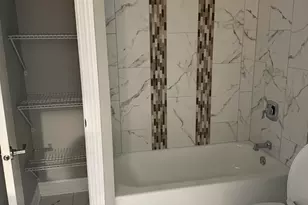 8509 S Brandon Ave, Chicago, IL 60617 - Photo 5