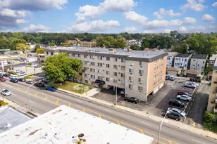 1227 S Harlem Ave, Berwyn, IL 60402 - Photo 3