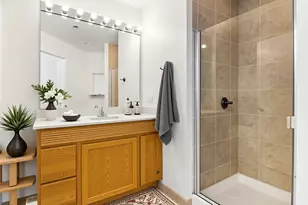 1600 S Indiana Ave, Chicago, IL 60616 - Photo 7