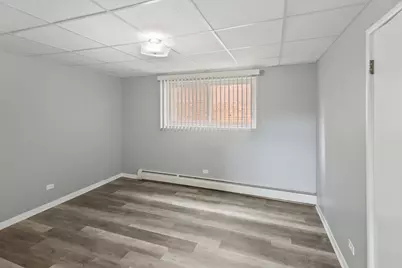 3007 W 87th Street #4, Evergreen Park, IL 60805 - Photo 9