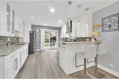 1041 Vernon Avenue, Park Ridge, IL 60068 - Photo 11