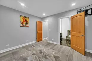 1041 Vernon Ave, Park Ridge, IL 60068 - Photo 13