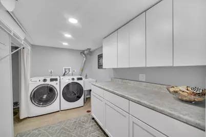 1041 Vernon Avenue, Park Ridge, IL 60068 - Photo 21