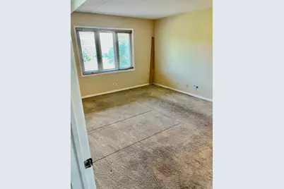 18600 Village West Drive #310, Hazel Crest, IL 60429 - Photo 11