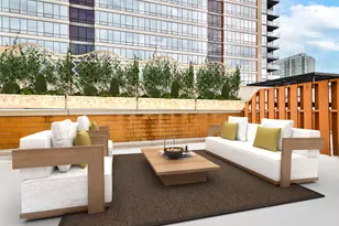 849 W Ohio St, Chicago, IL 60642 - Photo 15