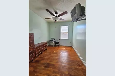 5635 S California Avenue, Chicago, IL 60629 - Photo 7