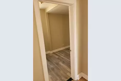 9021 S Exchange Avenue, Chicago, IL 60617 - Photo 11