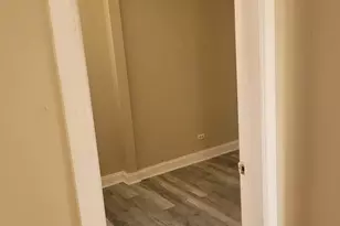 9021 S Exchange Ave, Chicago, IL 60617 - Photo 11