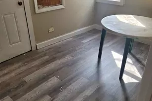 9021 S Exchange Ave, Chicago, IL 60617 - Photo 9