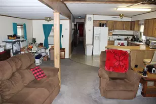 92 Oak Ave, Sandwich, IL 60548 - Photo 7