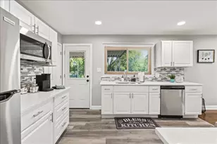 2N361 Diane Ave, Glen Ellyn, IL 60137 - Photo 7