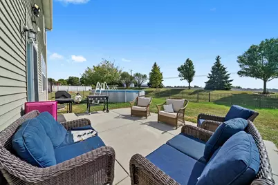 8010 Wood River Street, Joliet, IL 60431 - Photo 37