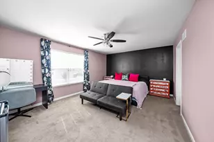 8010 Wood River St, Joliet, IL 60431 - Photo 25