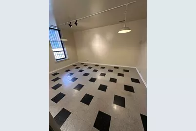 536 N Clark Street, Chicago, IL 60654 - Photo 15