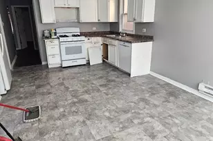 1677 Patricia Pl, Calumet City, IL 60409 - Photo 5