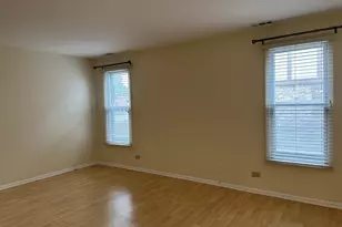 1250 N Streamwood Ln, Vernon Hills, IL 60061 - Photo 13