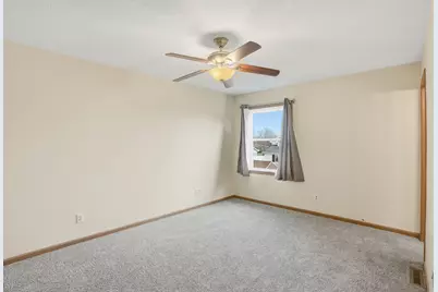 517 Hawthorne Lane, Peotone, IL 60468 - Photo 15