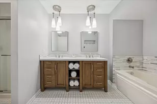 8909 Silverdale Dr, Orland Park, IL 60462 - Photo 7