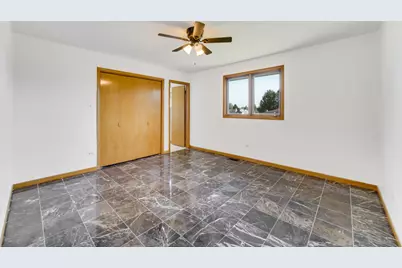 192 W 28th Street, South Chicago Heights, IL 60411 - Photo 9