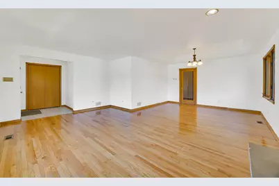 192 W 28th Street, South Chicago Heights, IL 60411 - Photo 19