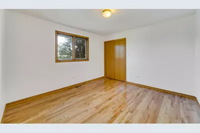 192 W 28th Street, South Chicago Heights, IL 60411 - Photo 11