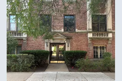 1155 E Hyde Park Boulevard #2F, Chicago, IL 60615 - Photo 1