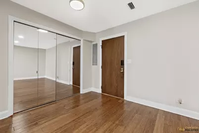 5501 Lincoln Avenue #203, Morton Grove, IL 60053 - Photo 9