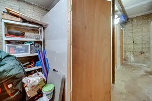 4343 N Sacramento Ave, Chicago, IL 60618 - Photo 27