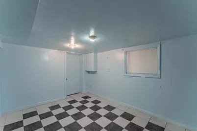 2541 N Mont Clare Avenue, Chicago, IL 60707 - Photo 23